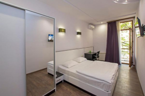 Отель Yerevan Guest House  Ереван